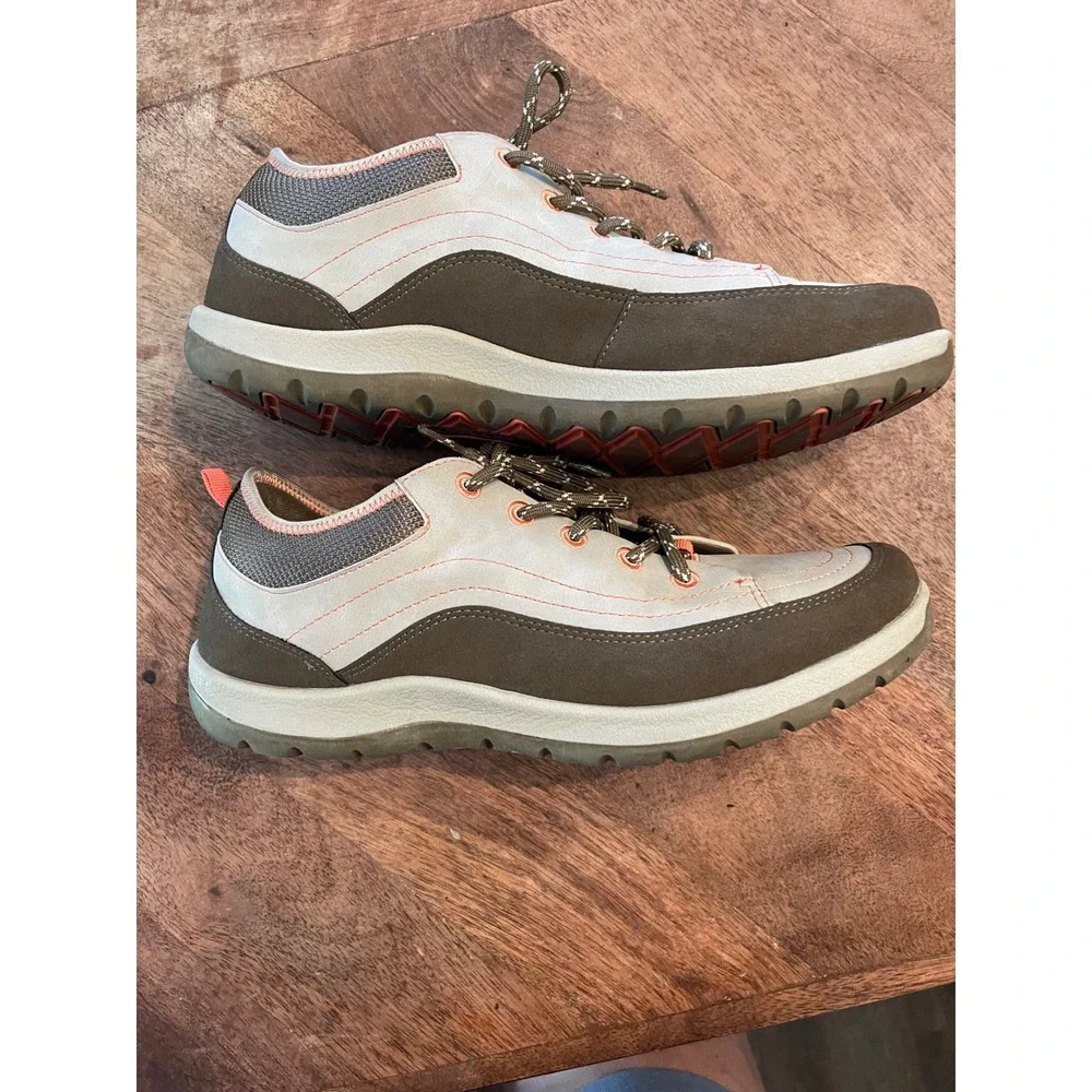 Eastland Erika Women Size 10 Gray Brown Lace Up Hiking Walking Shoes
